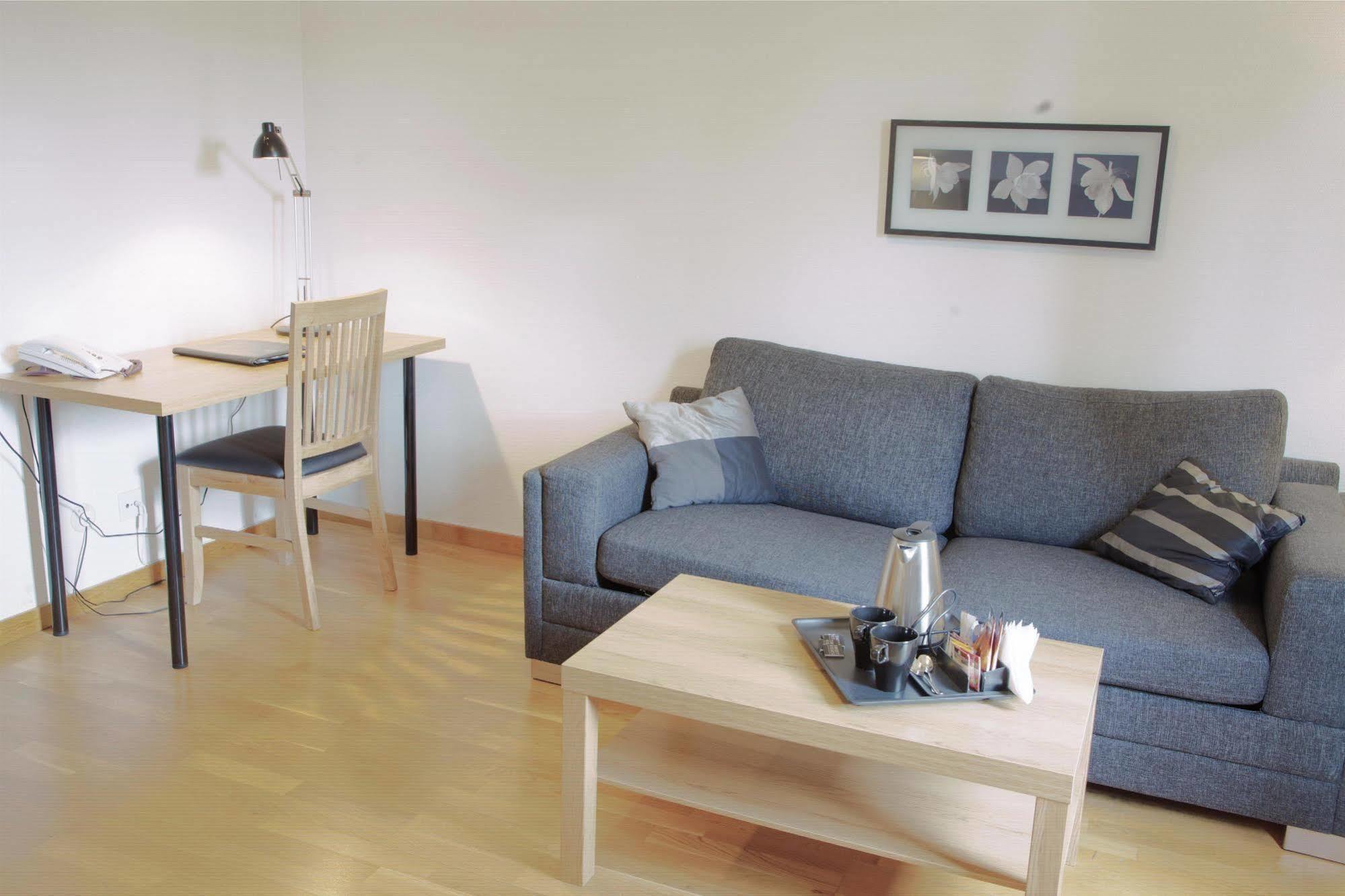 Best Western Hotel Park Astoria Enköping Quarto foto